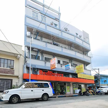 Reddoorz @ P Florentino Street Sampaloc Manila