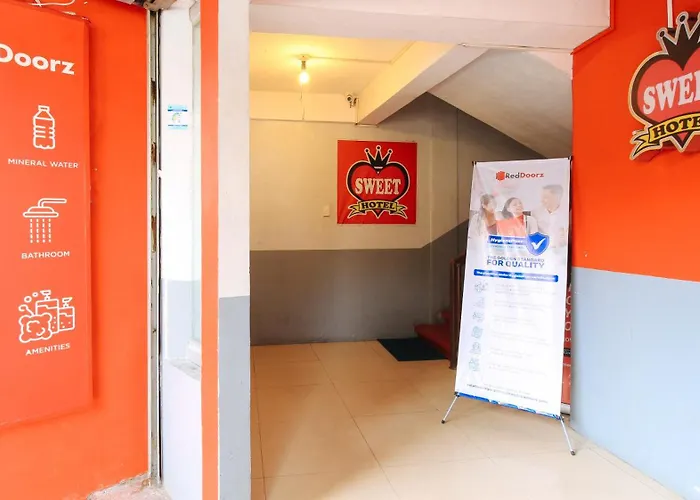 Reddoorz @ P Florentino Street Sampaloc Hotel